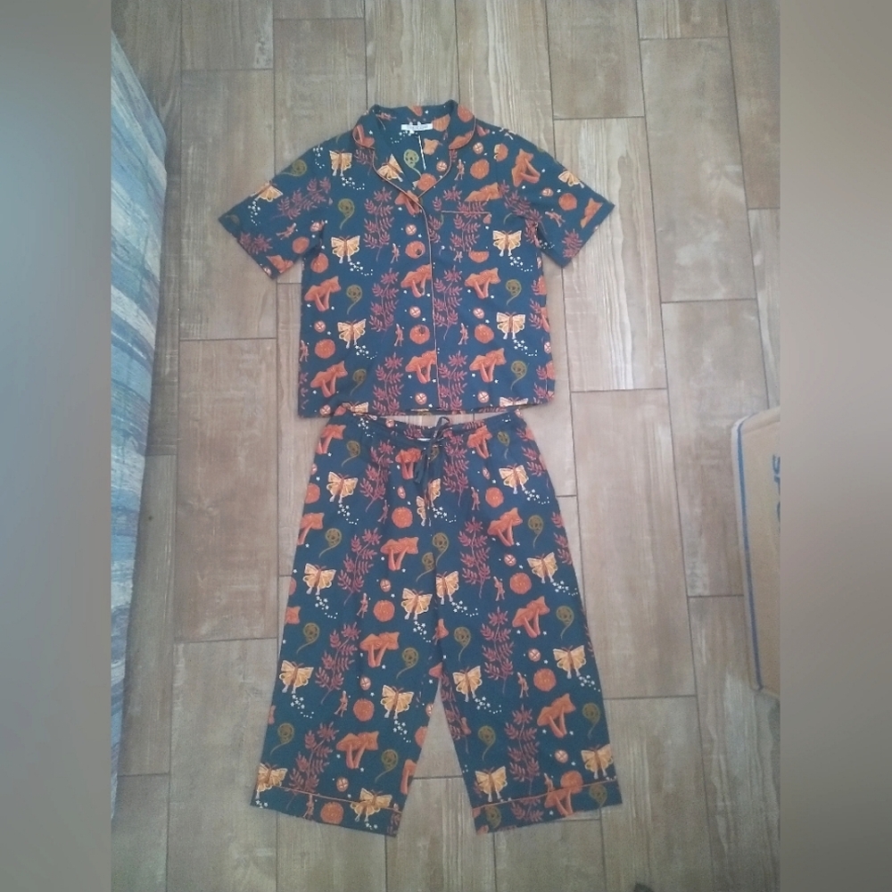 Mushroom 🍄 Moth 🦋 Capri Pajama Set
